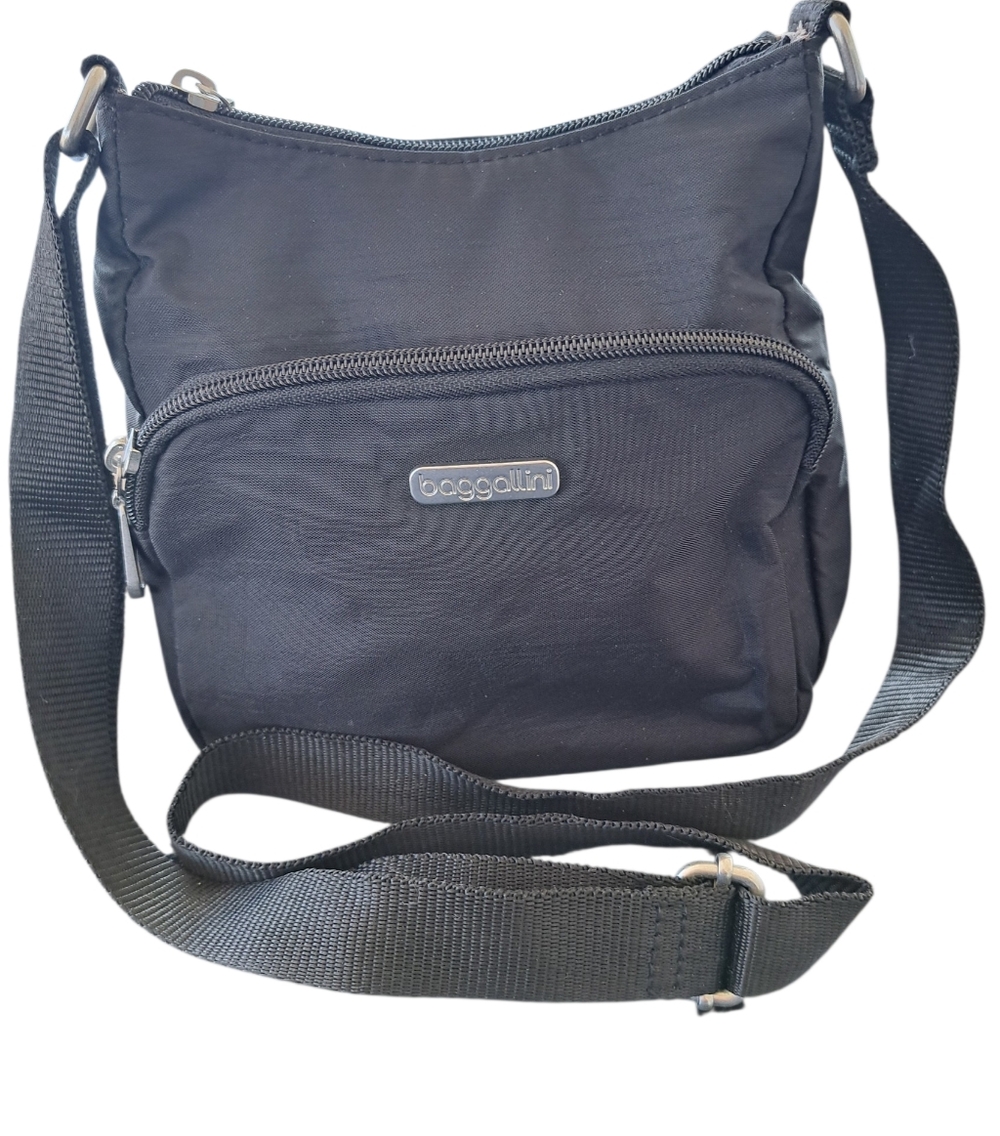 Baggallini Black Shoulder Bag